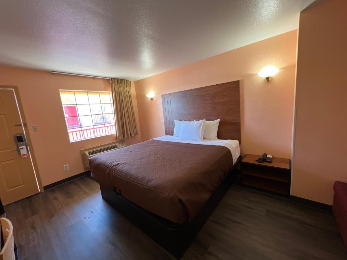 Executive Inn & Suites Lackland Afb San Antonio Exteriör bild