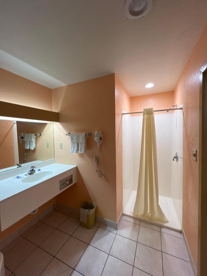 Executive Inn & Suites Lackland Afb San Antonio Exteriör bild
